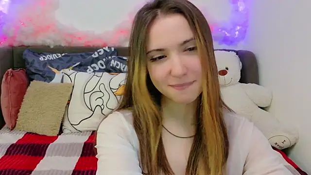Snapshot of LeenMoonie chatting on May 2026 03:42:02 PM LeenMoonie online show from May 2026 03:42:02 PM
