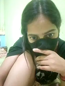 nidhiyadav00 online show from May 2026 06:45:01 PM