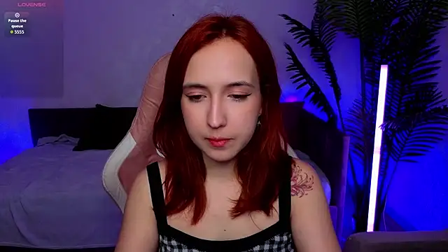 Snapshot of Alexa_temptress chatting on April 2026 01:58:02 AM Alexa temptress online show from April 2026 01:58:02 AM