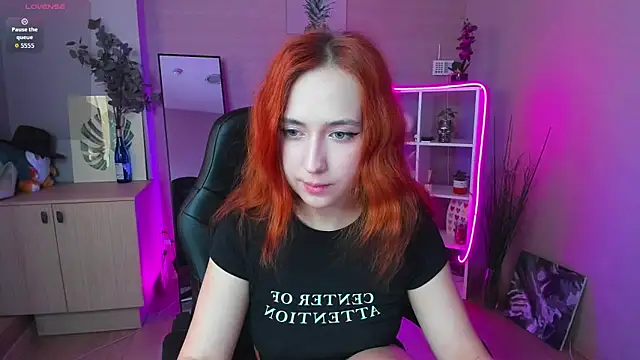 Snapshot of Alexa_temptress chatting on May 2026 01:55:01 AM Alexa temptress online show from May 2026 01:55:01 AM