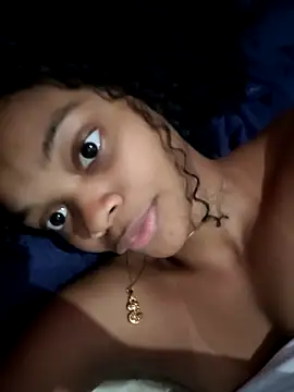 marialuiza2027 online show from April 2026 06:05:02 PM