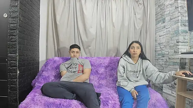 NoahAndBunny online show from April 2026 02:32:01 PM