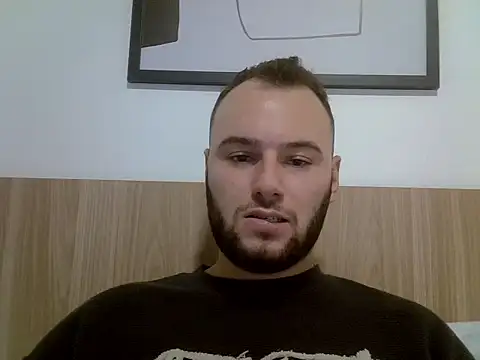piazaocwb23 online show from May 2026 08:14:02 PM