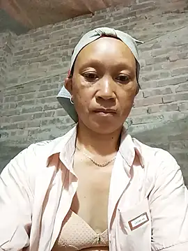 Heli pusy online show from July 2026 12:13:01 AM