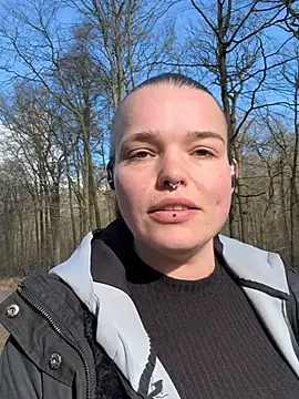 Snapshot of YoungLoreena chatting on March 2026 02:10:01 PM YoungLoreena online show from March 2026 02:10:01 PM