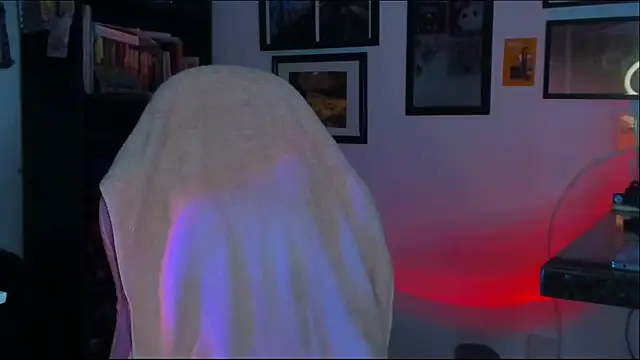 Snapshot of Lucia_Ilich9 chatting on March 2026 03:55:01 AM Lucia Ilich9 online show from March 2026 03:55:01 AM