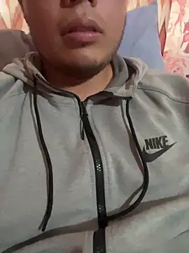 DanielZz69 online show from April 2026 12:32:01 AM