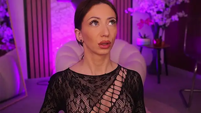 RubyFever online show from May 2026 04:07:01 AM