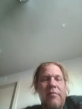 yourMasterisBored online show from May 2026 12:39:01 AM