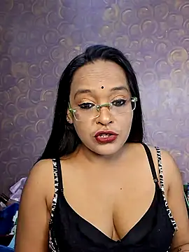 Snapshot of hornyrosy321 chatting on May 2026 05:51:01 PM hornyrosy321 online show from May 2026 05:51:01 PM