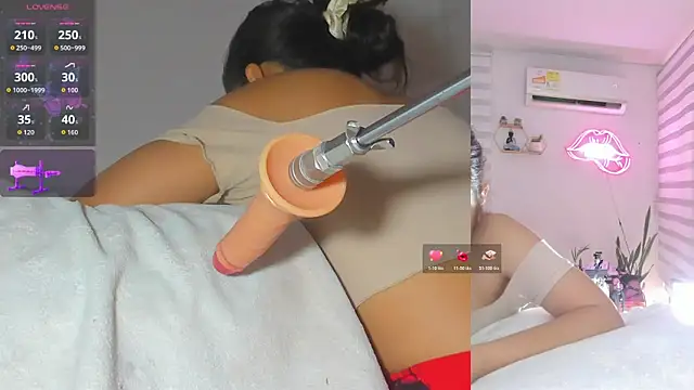 Snapshot of Bella_Donne_ chatting on August 2026 05:05:01 PM Bella Donne online show from August 2026 05:05:01 PM