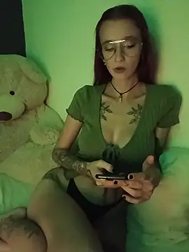 Snapshot of inkedizzie chatting on March 2026 06:52:02 AM inkedizzie online show from March 2026 06:52:02 AM