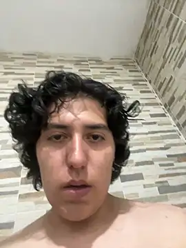 amartinezszz online show from July 2026 01:37:01 AM