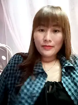 Lucxy-ki6 online show from May 2026 12:43:01 PM