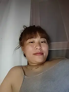 Snapshot of Lucxy-ki6 chatting on May 2026 04:13:02 PM Lucxy-ki6 online show from May 2026 04:13:02 PM