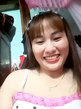 Snapshot of Lucxy-ki6 chatting on July 2026 01:37:01 PM Lucxy-ki6 online show from July 2026 01:37:01 PM