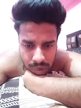 Snapshot of Decentlover67 chatting on June 2026 08:33:02 AM Decentlover67 online show from June 2026 08:33:02 AM