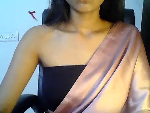 Snapshot of Hot_Deepansi02 chatting on July 2026 03:20:01 PM Hot Deepansi02 online show from July 2026 03:20:01 PM