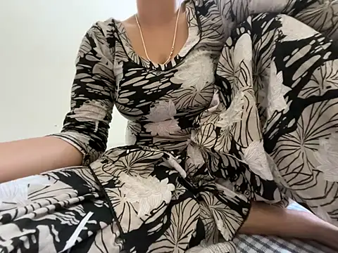 Noor Sexy02 online show from July 2026 12:09:01 PM