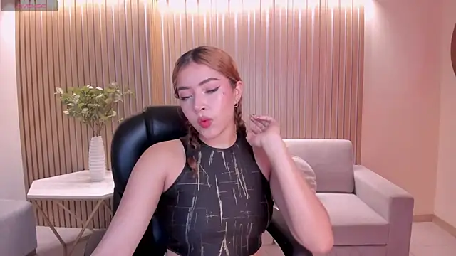 ArianaNova online show from July 2026 02:17:02 AM
