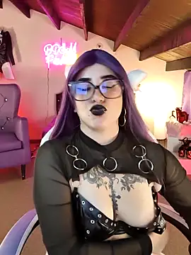 LilithDark666 online show from April 2026 01:02:01 PM