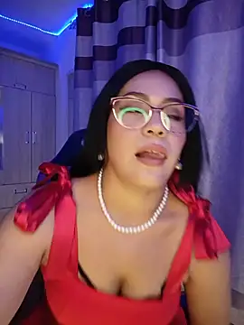 Snapshot of PiscisGirl chatting on May 2026 06:42:02 AM PiscisGirl online show from May 2026 06:42:02 AM