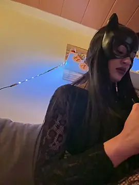 Snapshot of Mariammxx chatting on March 2026 02:28:02 AM Mariammxx online show from March 2026 02:28:02 AM