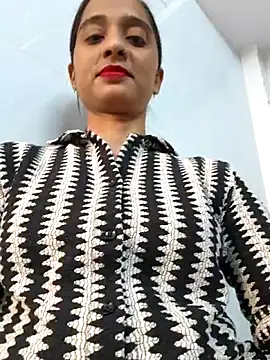 Sonam1186 online show from April 2026 04:57:02 AM