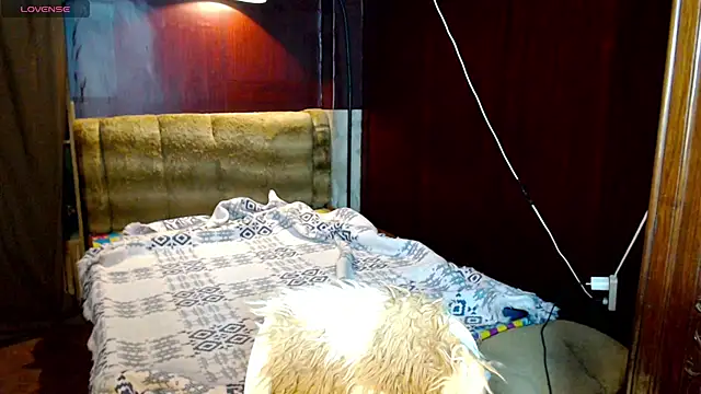 tyrasub online show from April 2026 04:01:01 PM