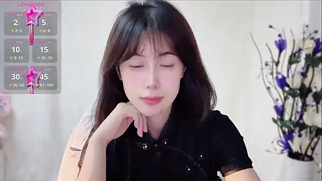 Snapshot of yunbaobei_6688 chatting on August 2026 01:02:01 PM yunbaobei 6688 online show from August 2026 01:02:01 PM