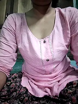 model seela online show from May 2026 06:35:02 PM