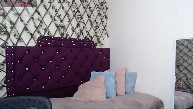 Alllisson online show from March 2026 07:28:02 PM