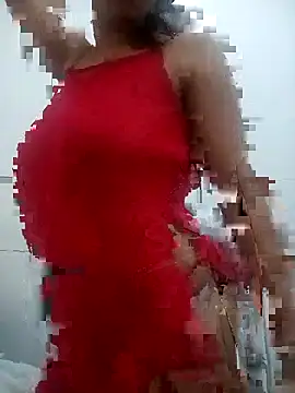 Snapshot of bombom018 chatting on March 2026 11:55:02 PM bombom018 online show from March 2026 11:55:02 PM