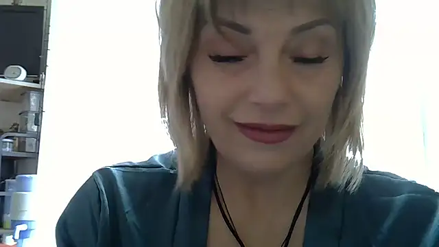 Lia Rayss online show from May 2026 12:43:01 PM