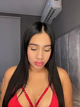 Snapshot of AlisonBeltran1 chatting on July 2026 06:19:02 AM AlisonBeltran1 online show from July 2026 06:19:02 AM