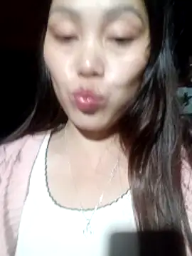 Snapshot of Abi-ni chatting on May 2026 10:37:02 PM Abi-ni online show from May 2026 10:37:02 PM