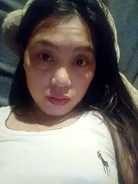 Snapshot of Abi-ni chatting on May 2026 08:39:01 PM Abi-ni online show from May 2026 08:39:01 PM