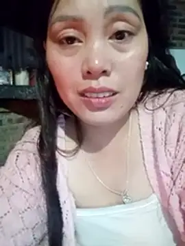 Snapshot of Abi-ni chatting on May 2026 10:41:02 PM Abi-ni online show from May 2026 10:41:02 PM