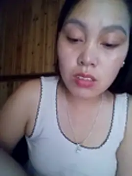 Snapshot of Abi-ni chatting on May 2026 10:44:02 AM Abi-ni online show from May 2026 10:44:02 AM