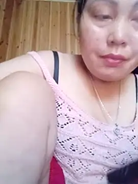 Snapshot of Abi-ni chatting on August 2026 04:23:02 AM Abi-ni online show from August 2026 04:23:02 AM