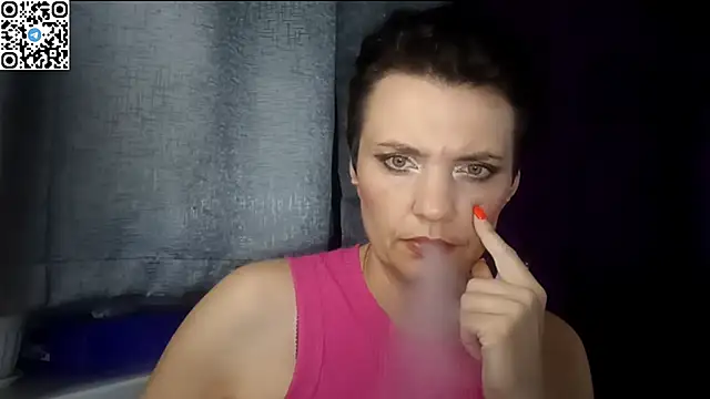 HotMamaQueen234 online show from May 2026 06:20:01 PM