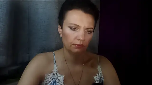 HotMamaQueen234 online show from July 2026 09:25:02 PM