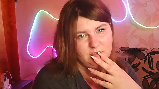 Snapshot of Minisstra chatting on March 2026 05:57:02 PM Minisstra online show from March 2026 05:57:02 PM