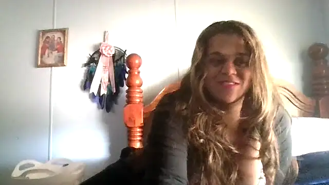 Celestee6969 online show from April 2026 05:43:01 PM