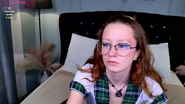 AmelieViolet online show from July 2026 11:12:02 AM