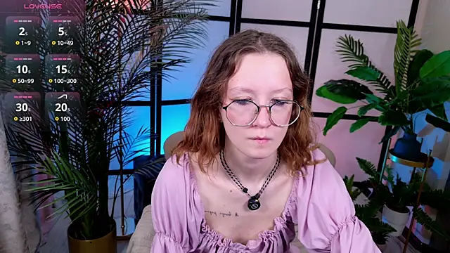 AmelieViolet online show from July 2026 10:54:01 AM