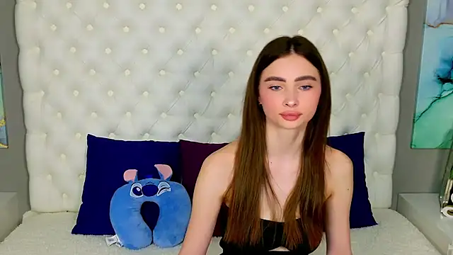 MilaLick online show from June 2026 05:39:01 AM