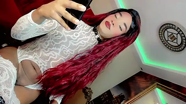 Paola Delfino online show from May 2026 10:54:02 AM