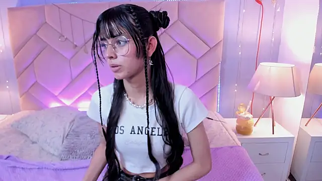 Snapshot of Eimy_Blaze chatting on May 2026 07:31:02 PM Eimy Blaze online show from May 2026 07:31:02 PM