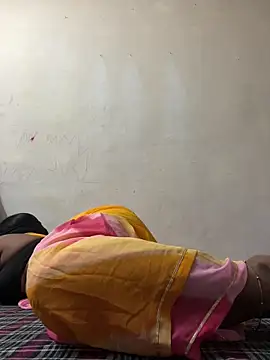 Snapshot of Surbhibaby chatting on April 2026 05:43:01 PM Surbhibaby online show from April 2026 05:43:01 PM